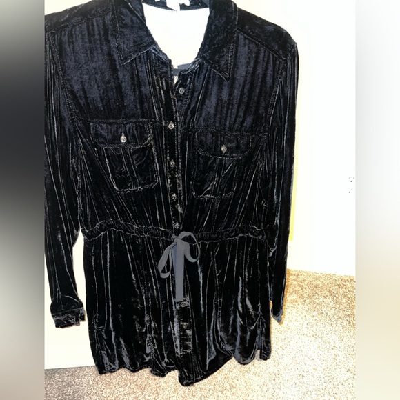 Coldwater Creek Top - Picture 2 of 12